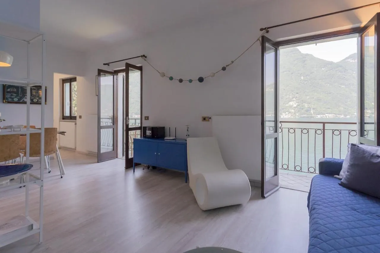 Lavarell House - Best Lake View By Rent All Como 네소 아파트